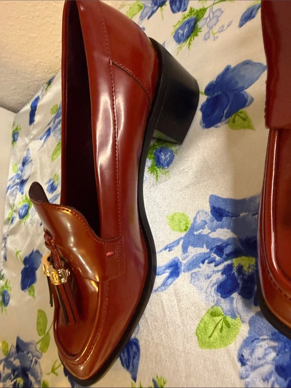 Franco Sarto Burgundy Patent Look Tassel Loafers with Gold Detail